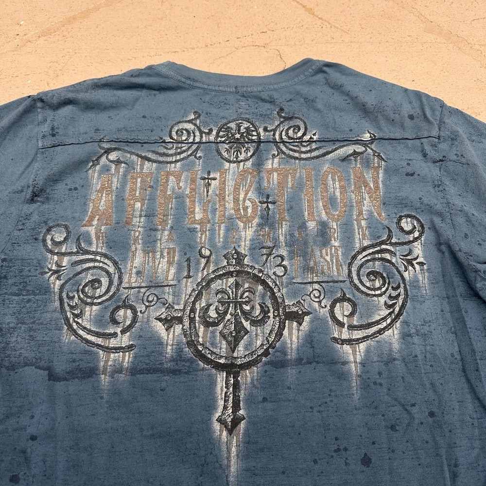 Affliction Shirt Mens Large Blue Eagle Cross 1973 Graphic Tee Biker Gothic - Picture 5 of 8